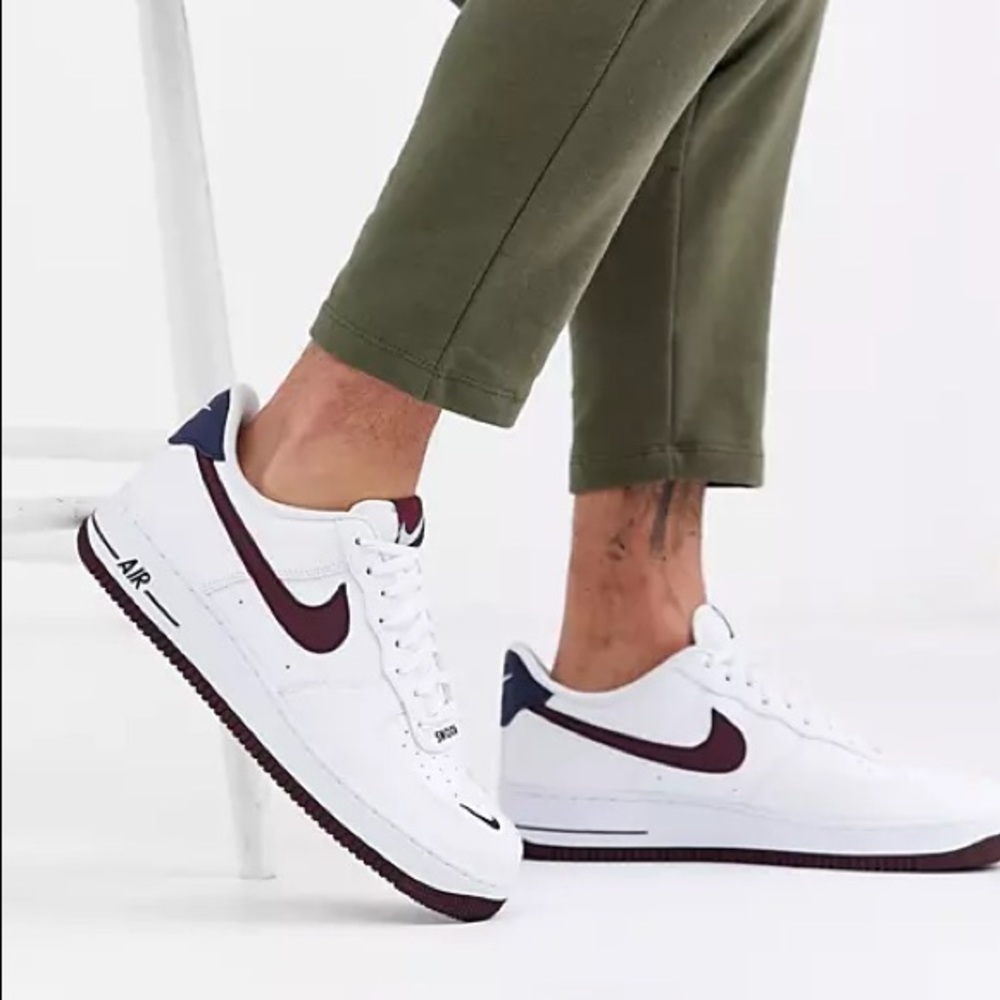 Rare NIKE AIR FORCE 1 Sneakers Shoes bought new now used 3 times on golf course.